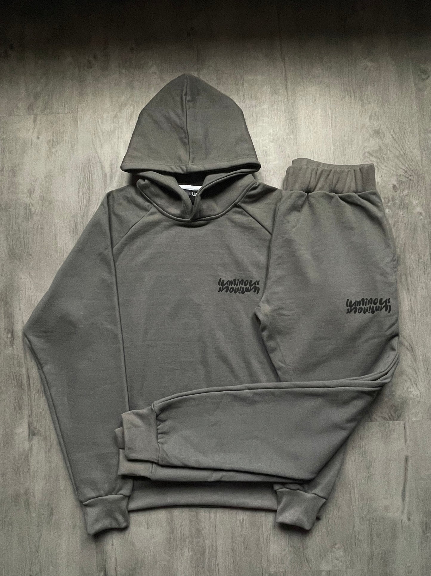 Grey Utopian Set